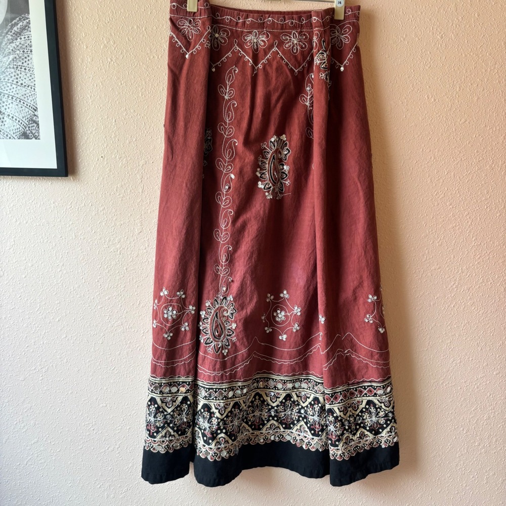 Y2K Whimsy Boho Sequined Maxi Skirt - Picture 5 of 6